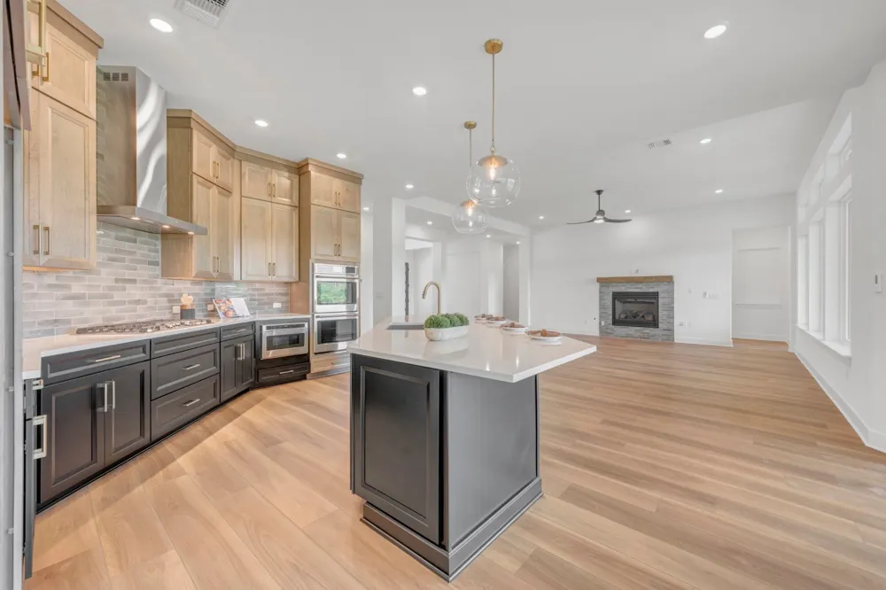 438 Rees Landing Road Spicewood, TX 78669