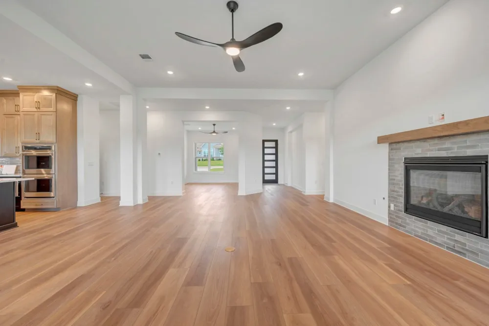 438 Rees Landing Road Spicewood, TX 78669