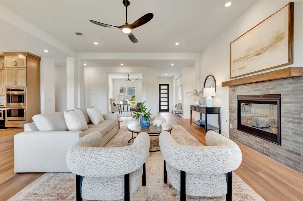 438 Rees Landing Road Spicewood, TX 78669