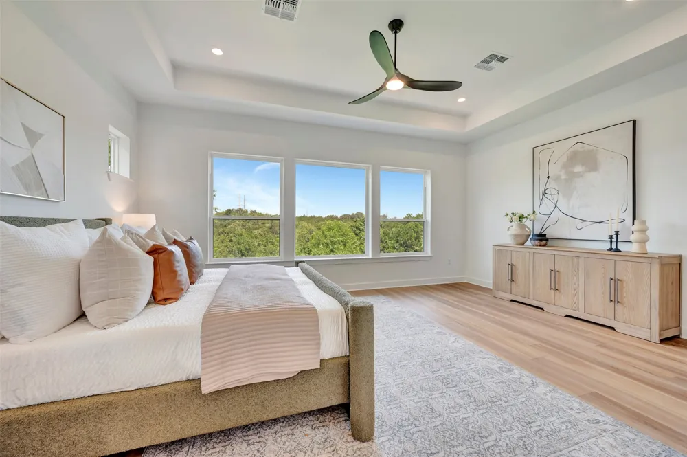 438 Rees Landing Road Spicewood, TX 78669