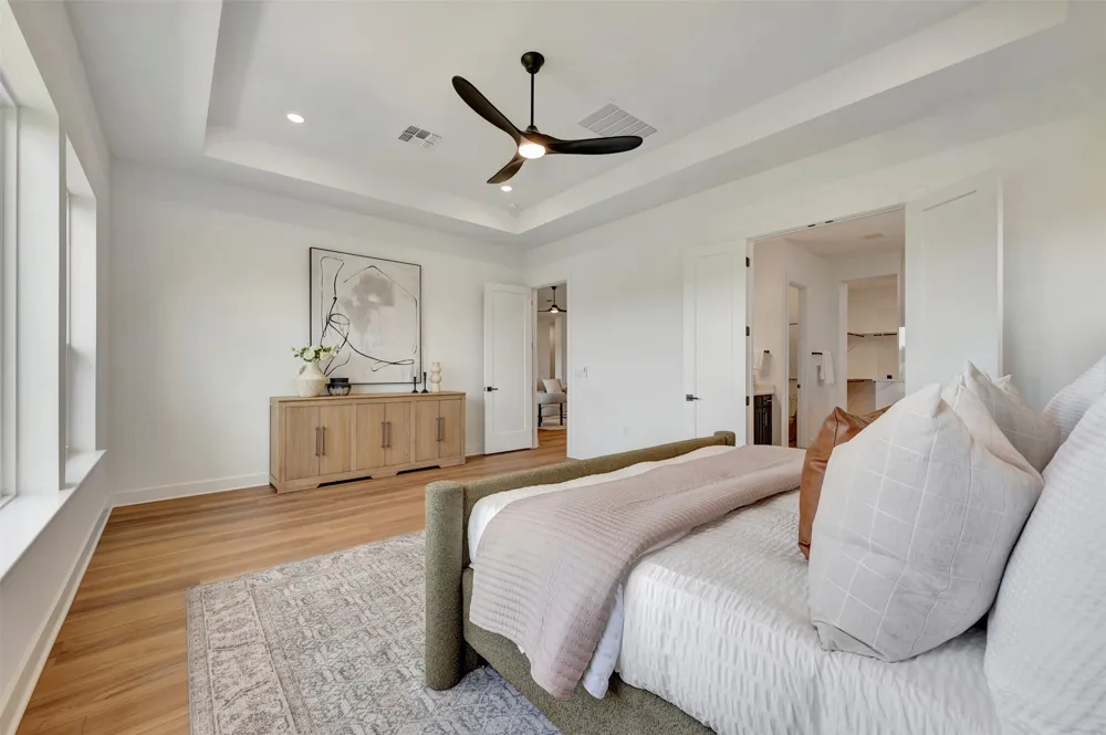 438 Rees Landing Road Spicewood, TX 78669