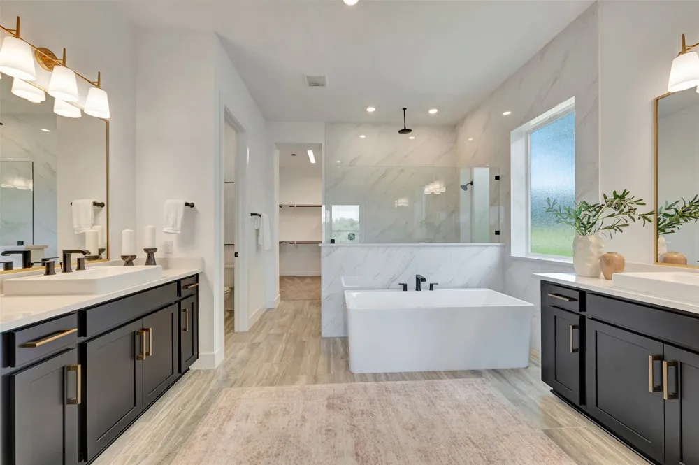 438 Rees Landing Road Spicewood, TX 78669