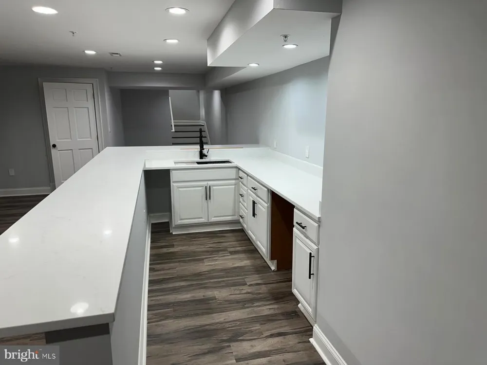 17401 CENTRAL AVENUE Upper Marlboro, MD 20774