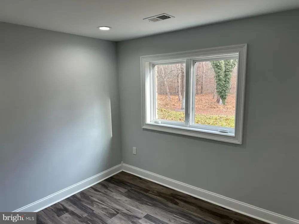 17401 CENTRAL AVENUE Upper Marlboro, MD 20774