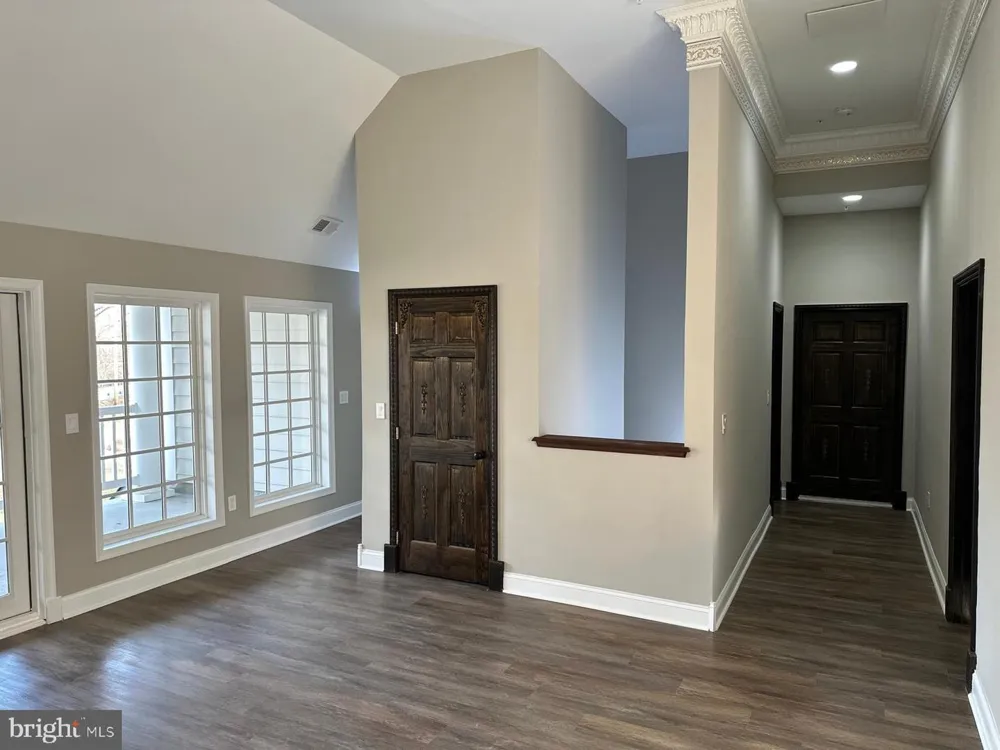 17401 CENTRAL AVENUE Upper Marlboro, MD 20774