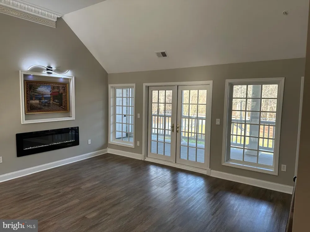 17401 CENTRAL AVENUE Upper Marlboro, MD 20774
