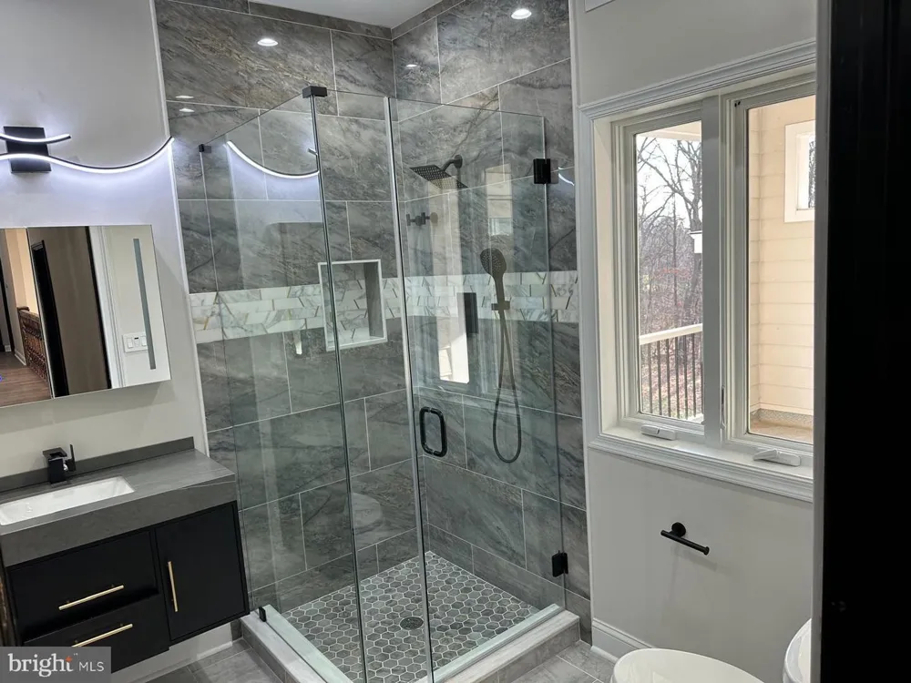 17401 CENTRAL AVENUE Upper Marlboro, MD 20774