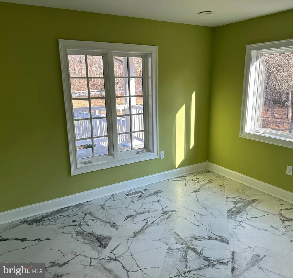 17401 CENTRAL AVENUE Upper Marlboro, MD 20774
