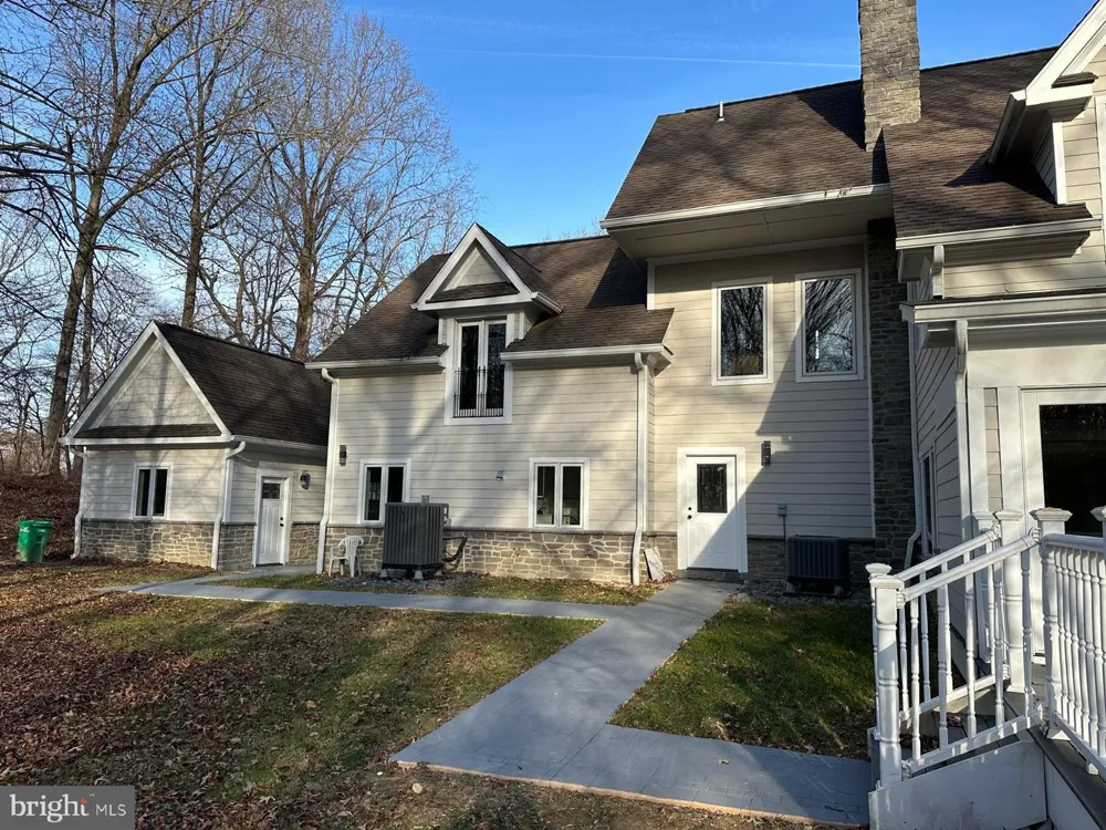 17401 CENTRAL AVENUE Upper Marlboro, MD 20774