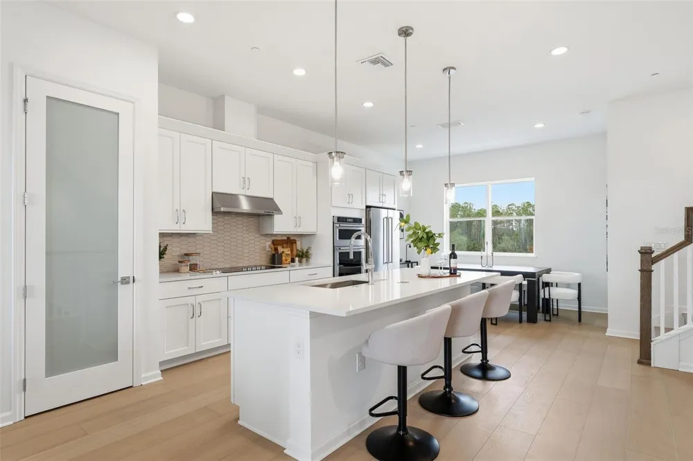 9168 SINATRA LANE Orlando, FL 32827