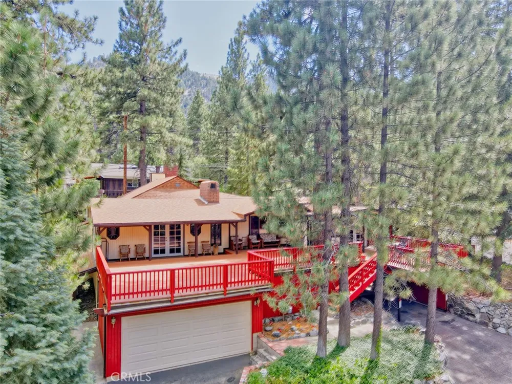 1513 Twin Lakes Wrightwood, CA 92397