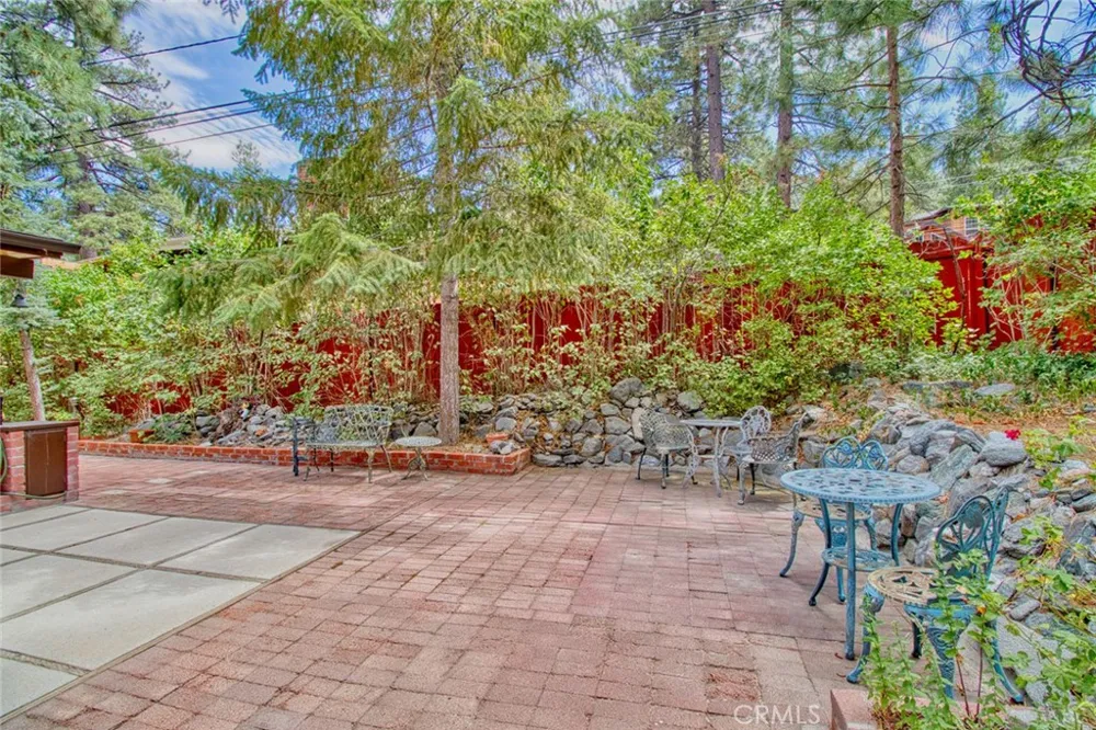 1513 Twin Lakes Wrightwood, CA 92397