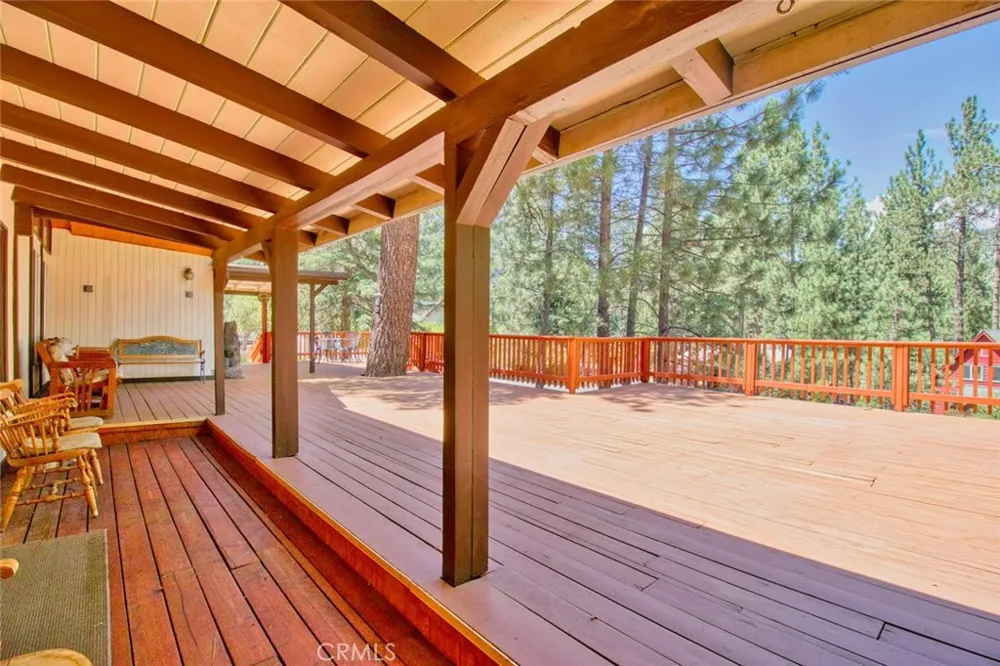 1513 Twin Lakes Wrightwood, CA 92397