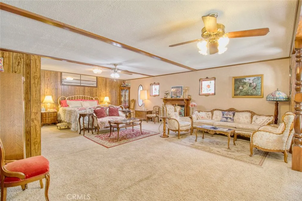 1513 Twin Lakes Wrightwood, CA 92397