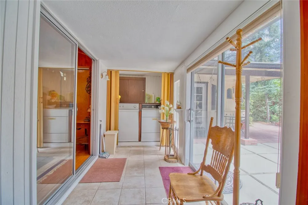 1513 Twin Lakes Wrightwood, CA 92397