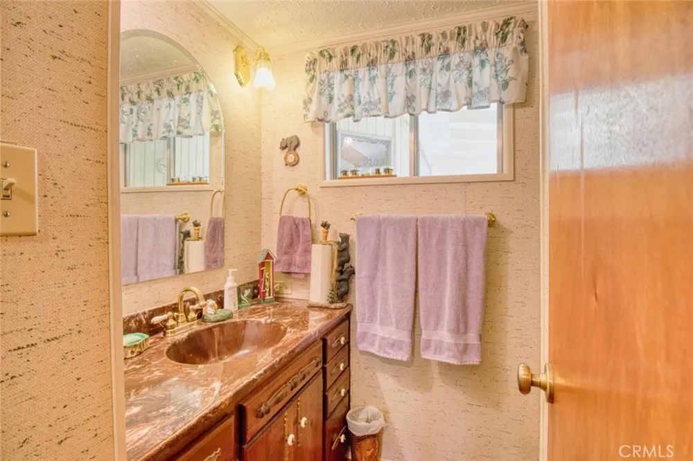 1513 Twin Lakes Wrightwood, CA 92397