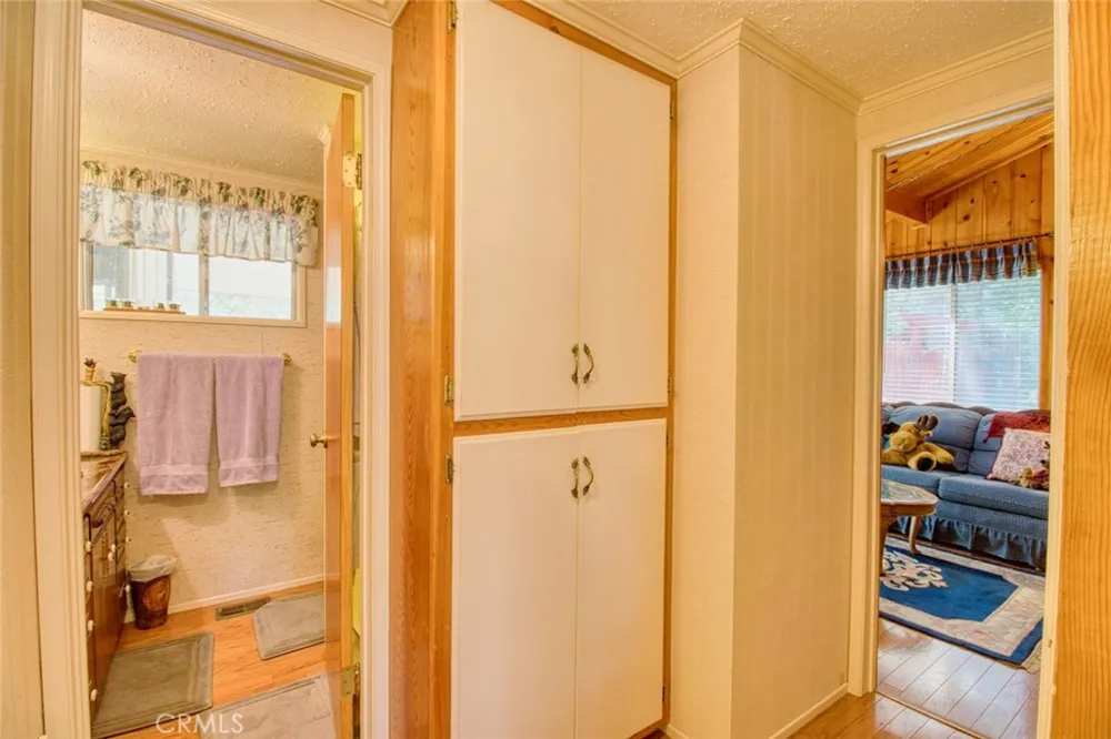 1513 Twin Lakes Wrightwood, CA 92397