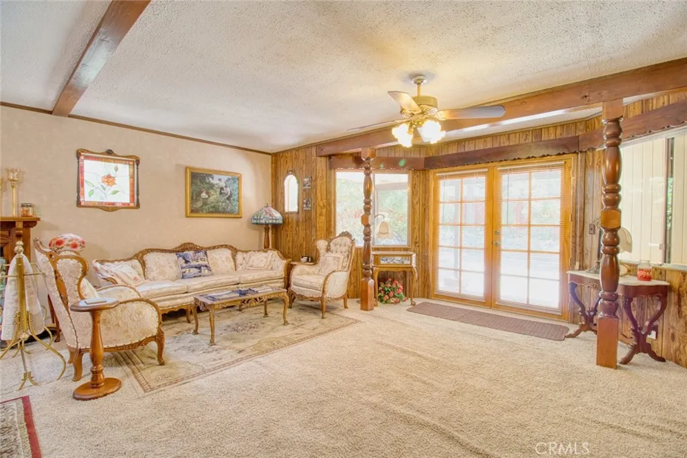 1513 Twin Lakes Wrightwood, CA 92397