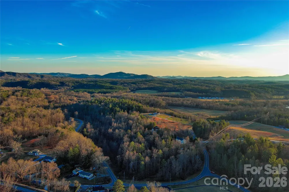 V/L Lentz Road Marion, NC 28752