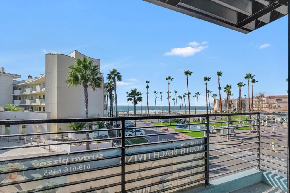 807 Seacoast Dr Imperial Beach, CA 91932
