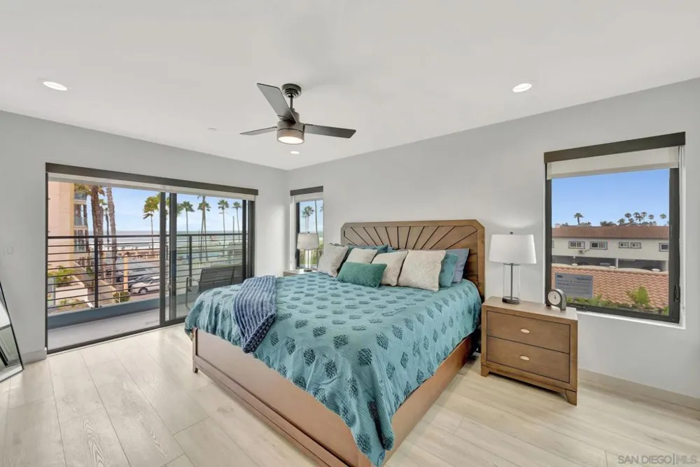 807 Seacoast Dr Imperial Beach, CA 91932