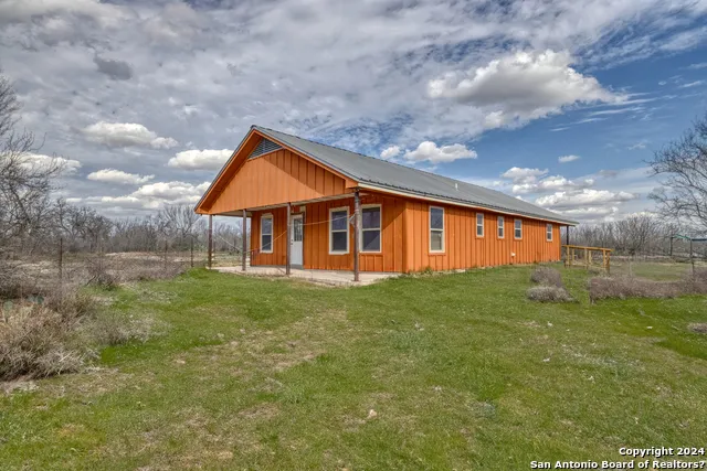 6425 W US Highway 90