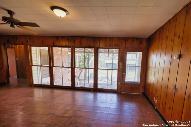 728 Getty St. Uvalde, TX 78801