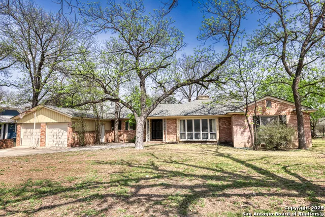 728 Getty St. Uvalde, TX 78801