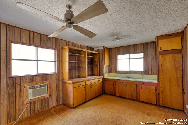 728 Getty St. Uvalde, TX 78801