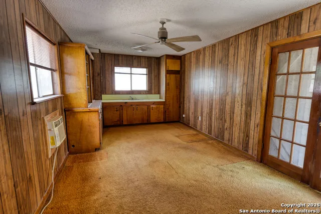 728 Getty St. Uvalde, TX 78801