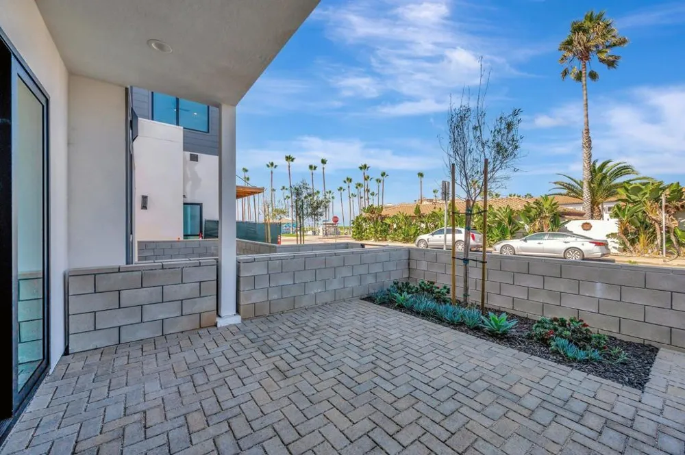 109 Daisy Ave Imperial Beach, CA 91932