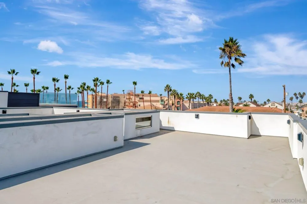 109 Daisy Ave Imperial Beach, CA 91932