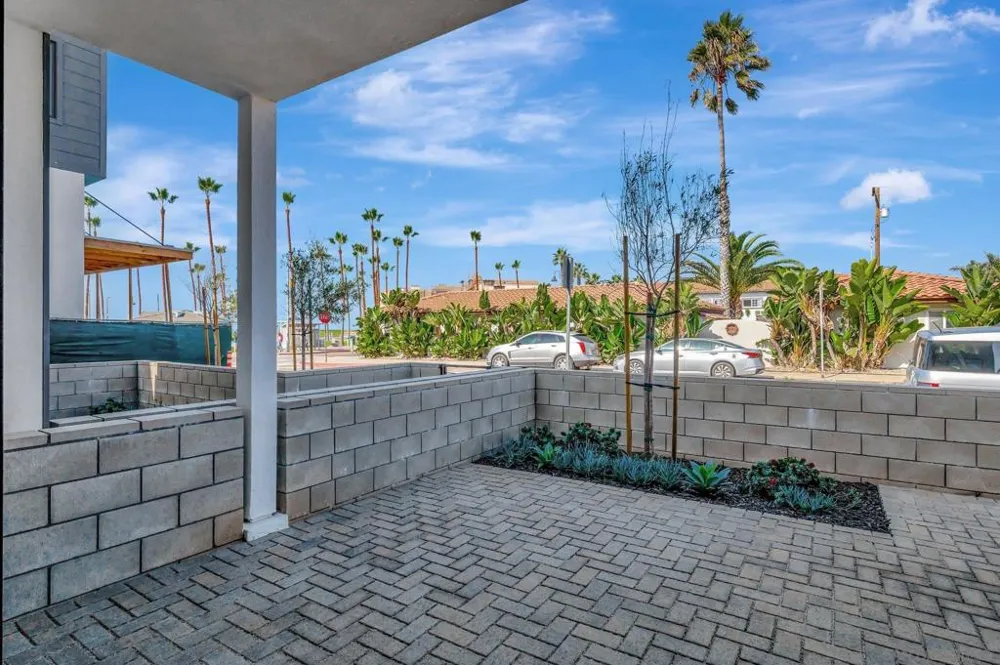 109 Daisy Ave Imperial Beach, CA 91932