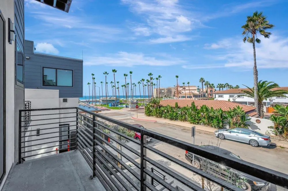109 Daisy Ave Imperial Beach, CA 91932