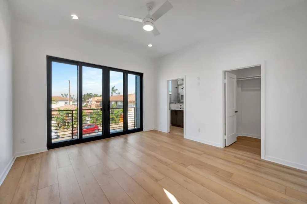 109 Daisy Ave Imperial Beach, CA 91932