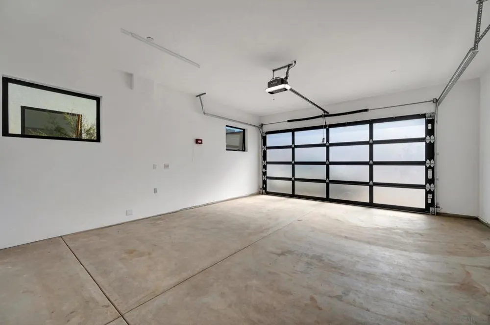 109 Daisy Ave Imperial Beach, CA 91932