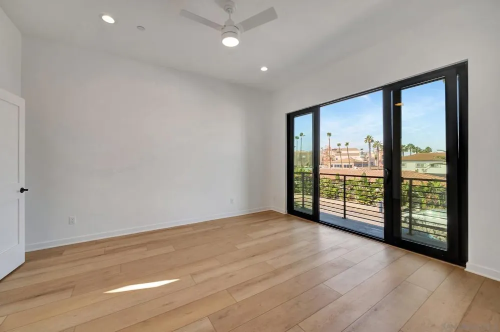 109 Daisy Ave Imperial Beach, CA 91932