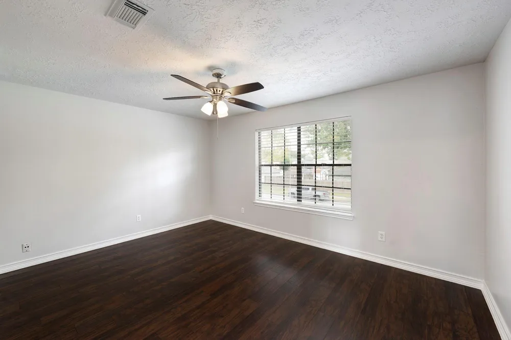 1502 Wesley Lane Deer Park, TX 77536