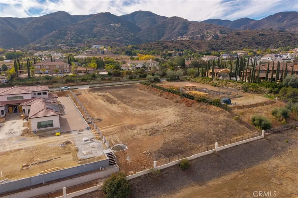 1127 Casper Circle Corona, CA 92881