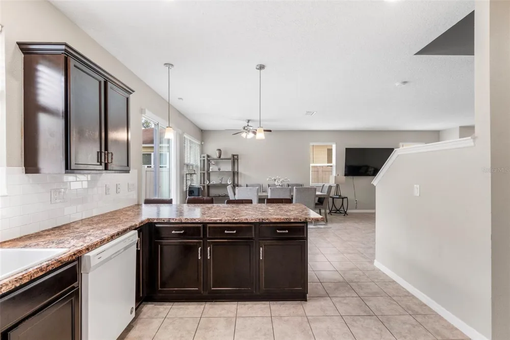 7710 SUNSHINE BRIDGE AVE Gibsonton, FL 33534