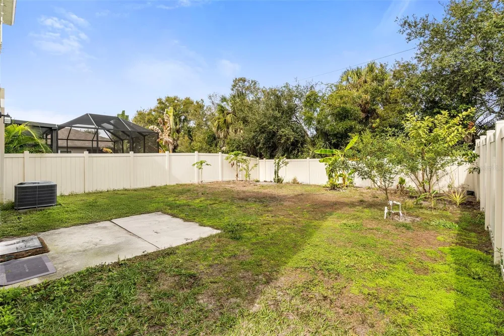 7710 SUNSHINE BRIDGE AVE Gibsonton, FL 33534
