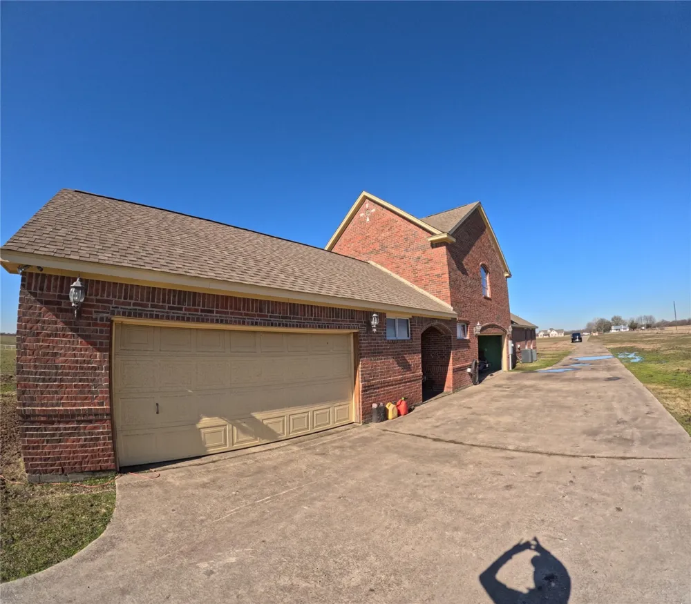 6401 County Road 3208 Lone Oak, TX 75453