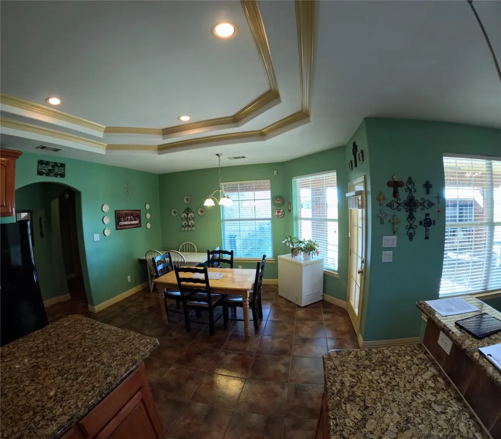 6401 County Road 3208 Lone Oak, TX 75453