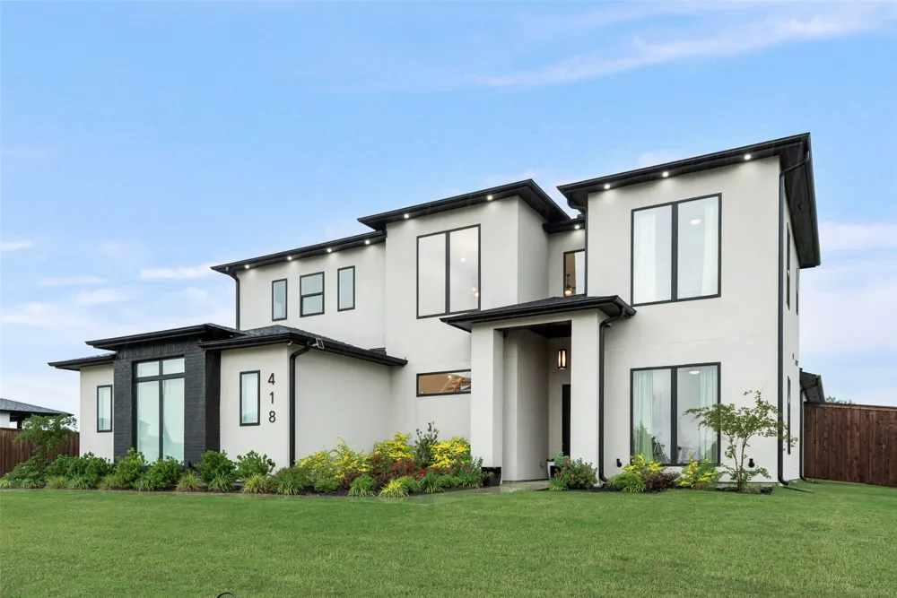418 Whispering Way Red Oak, TX 75154