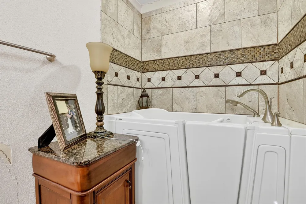 2947 Cameo Lane Farmers Branch, TX 75234