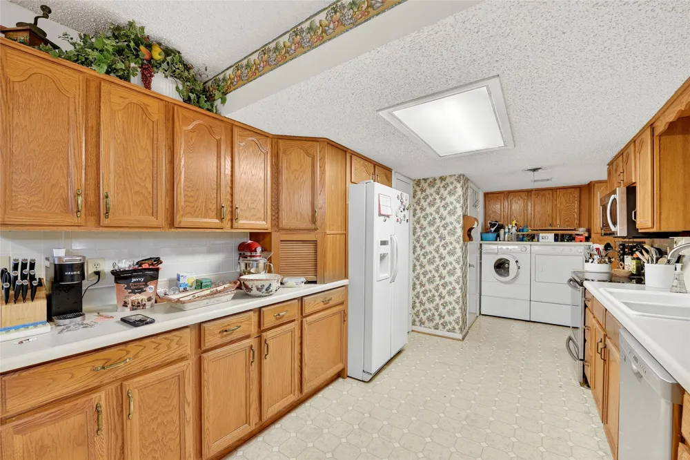 2947 Cameo Lane Farmers Branch, TX 75234