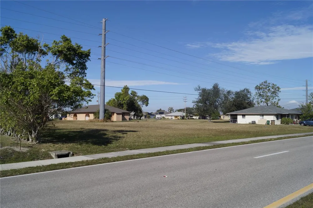 4412 SANTA BARBARA BOULEVARD Cape Coral, FL 33914