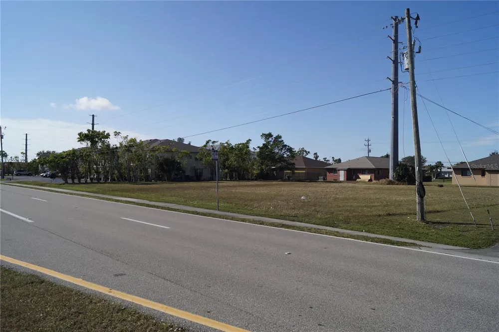 4412 SANTA BARBARA BOULEVARD Cape Coral, FL 33914