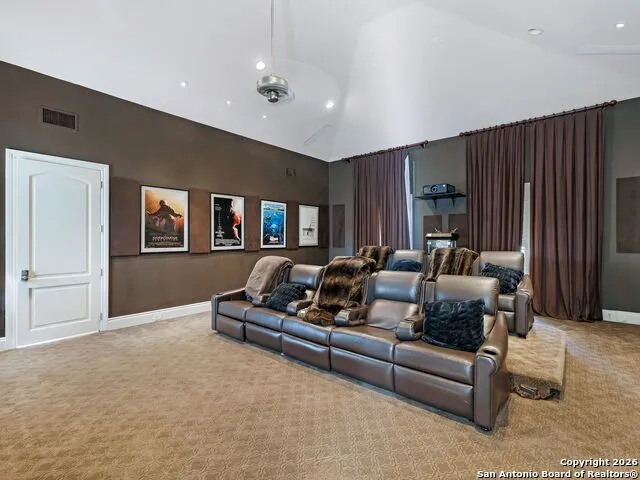 14 Duxbury Park San Antonio, TX 78257