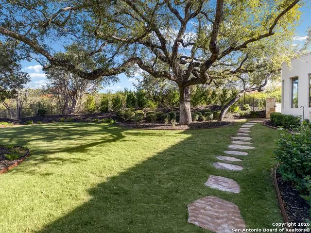 14 Duxbury Park San Antonio, TX 78257